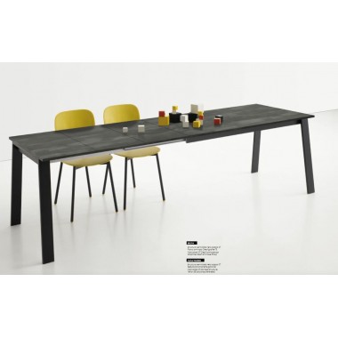 Silla Tata Young  Patas Negro Mate