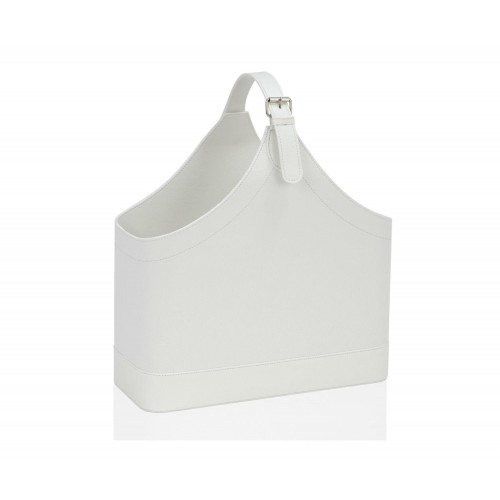 Revistero Andrea Blanco