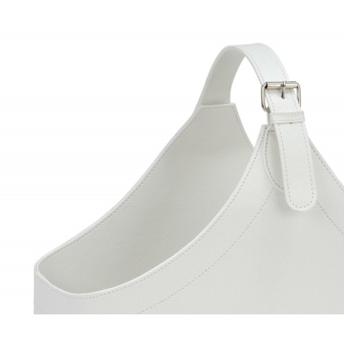 Revistero Andrea Blanco 2